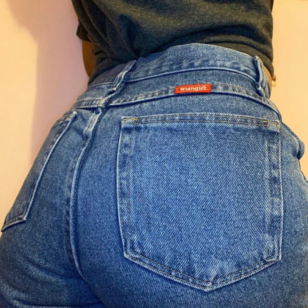Mom Jeans